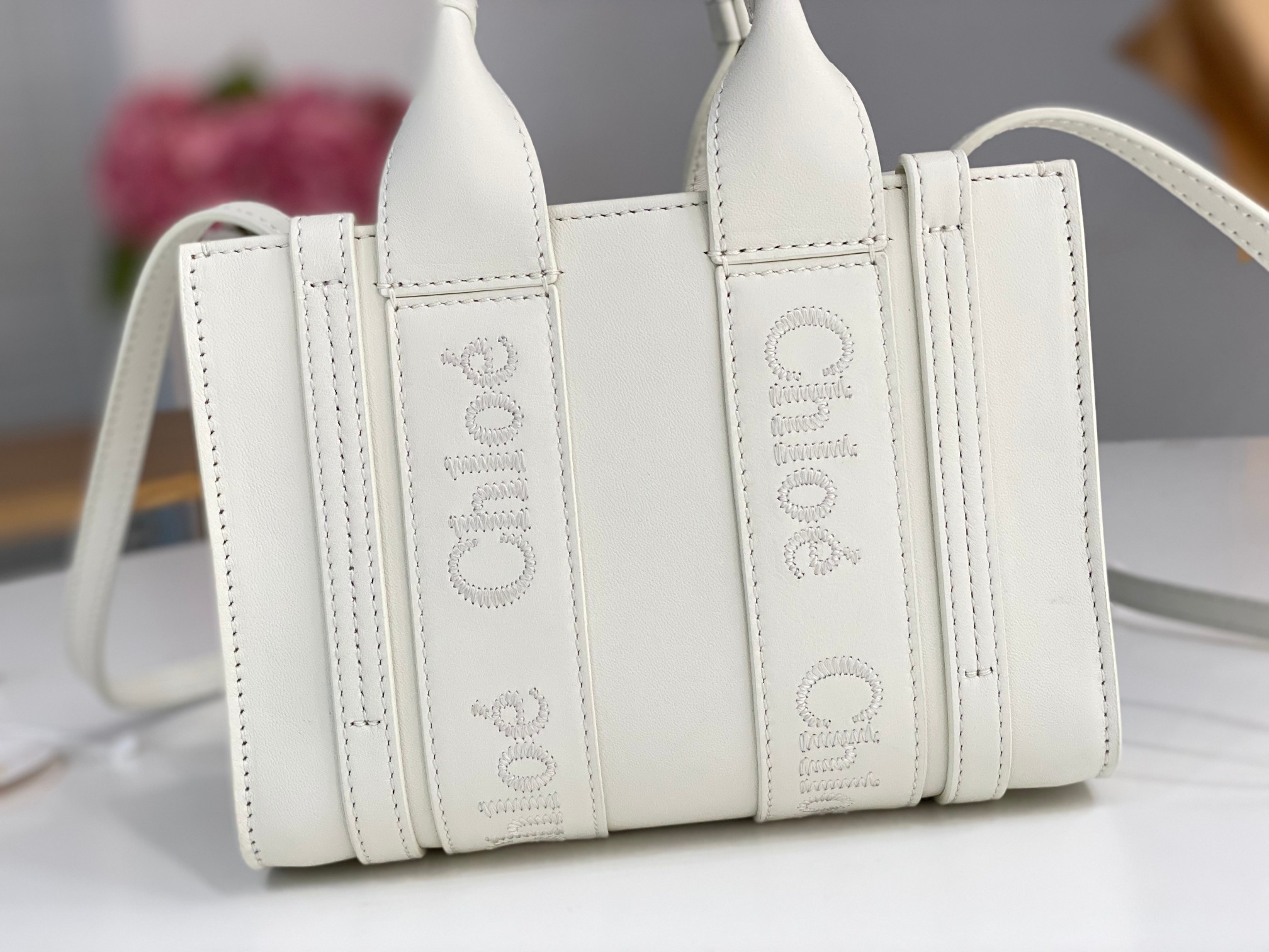 Chloe Mini Woody Tote Bag In White Soft Smooth Calfskin Leather